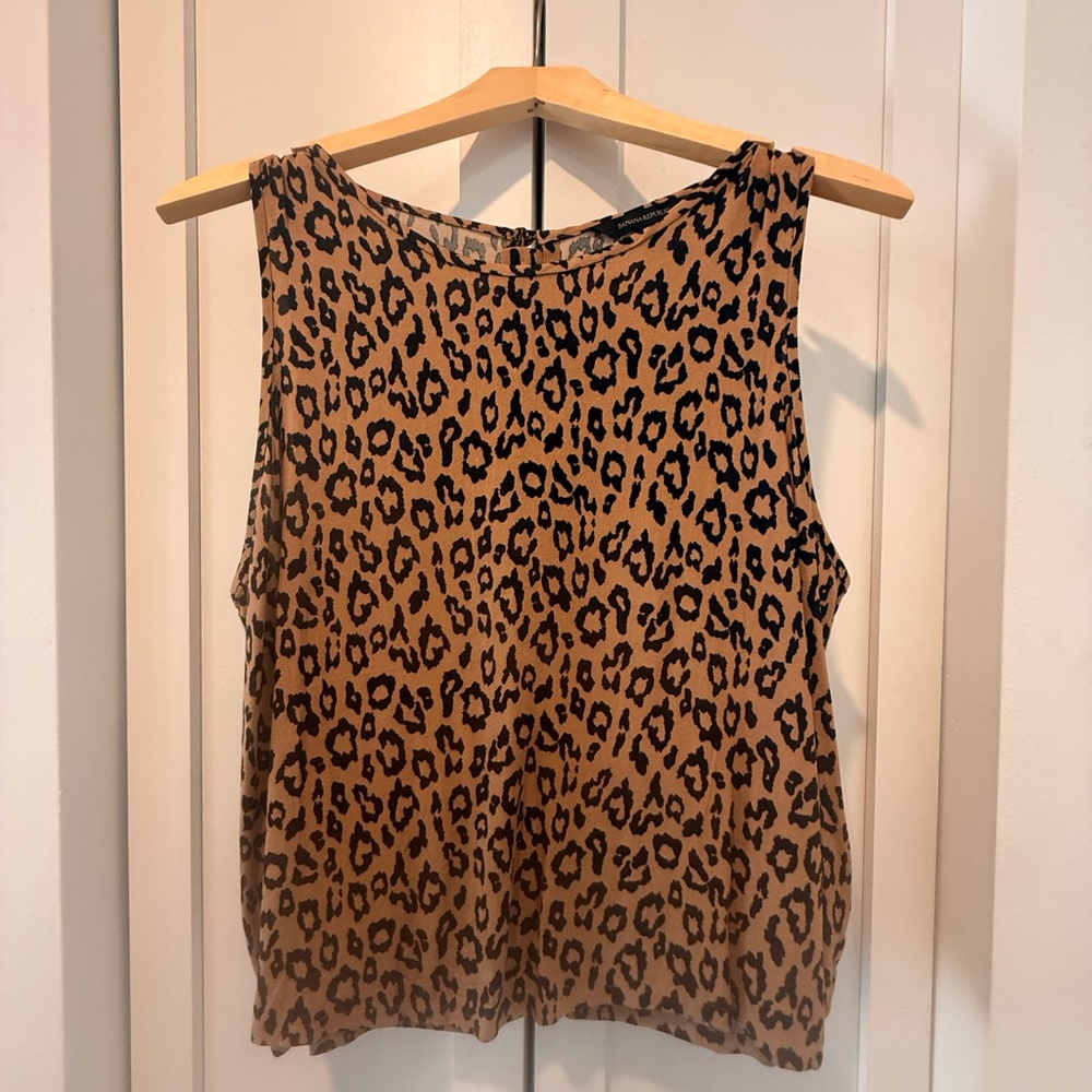 Banana Republic Leopard Print Sleeveless Top - M